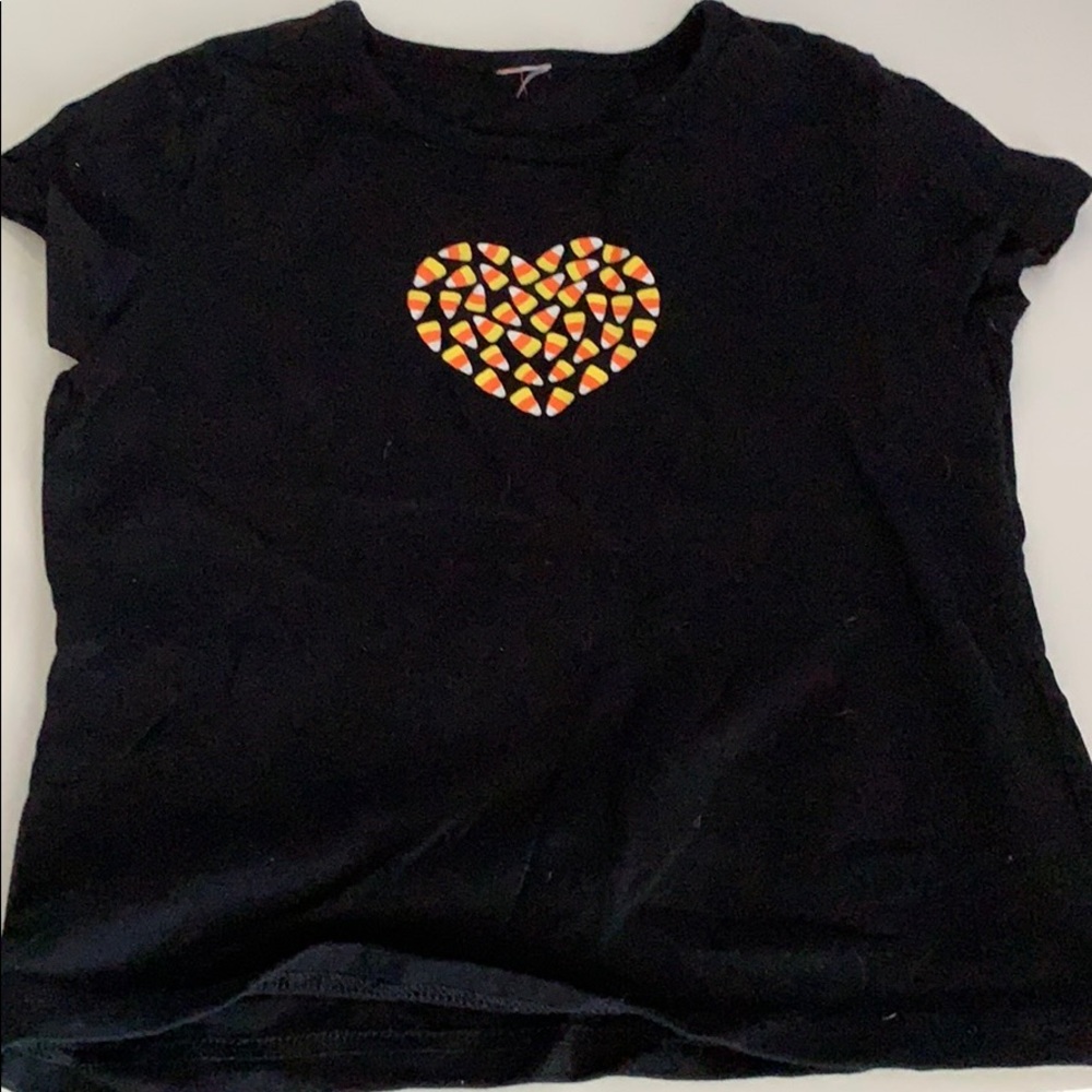 Candy corn heart tee